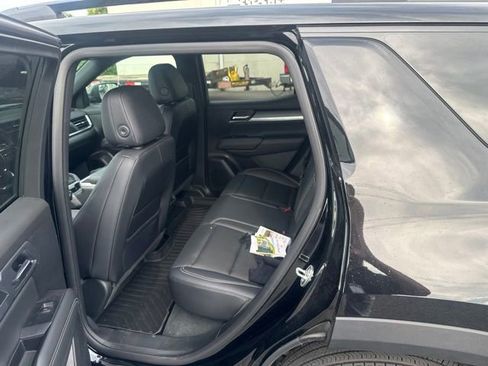 Used 2026 GMC Terrain Elevation w/ Elevation Premium Package FWD image 19