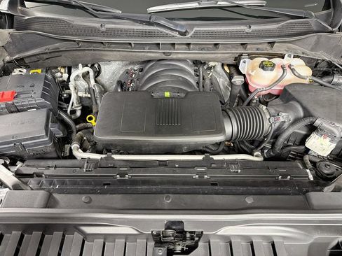 Used 2024 Chevrolet Silverado 1500 LT Trail Boss w/ LT Trail Boss Premium Package AWD/4WD image 30