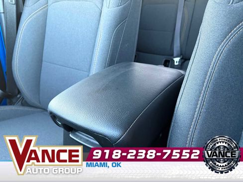 Used 2025 Jeep Gladiator Sport image 33