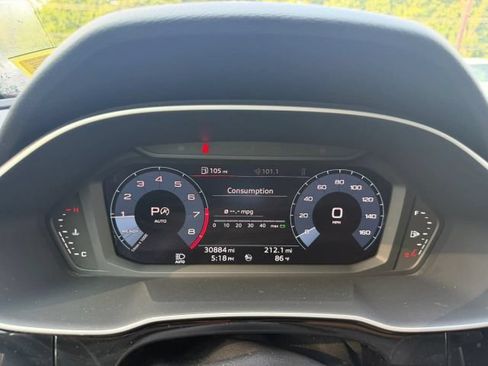 Used 2020 Audi Q3 2.0T Premium AWD/4WD image 16