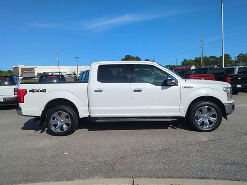 Used 2020 Ford F150 Lariat w/ Equipment Group 502A Luxury AWD/4WD image 3