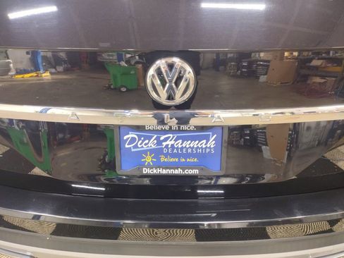 Used 2019 Volkswagen Atlas SE w/ Towing Package image 13