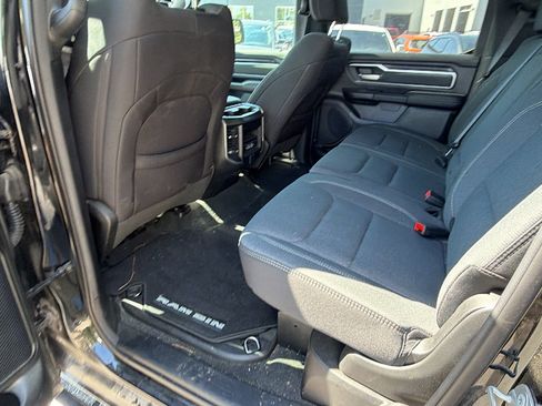 Used 2022 RAM 1500 Big Horn AWD/4WD image 23