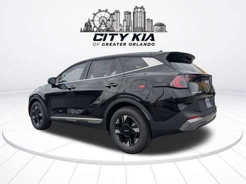 New 2026 Kia Sportage LX FWD image 5