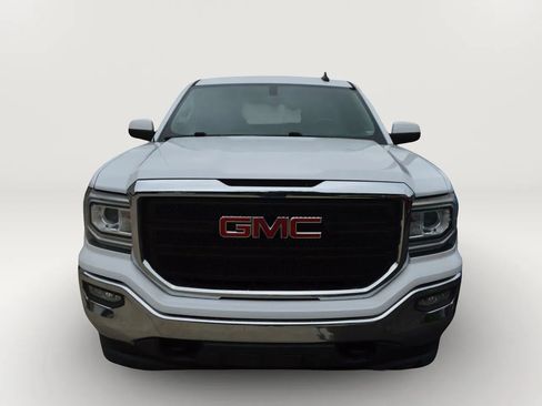 Used 2018 GMC Sierra 1500 SLE AWD/4WD image 2