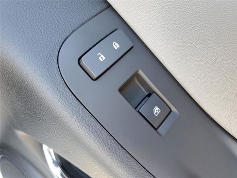 Used 2014 Chevrolet Camaro LS image 22