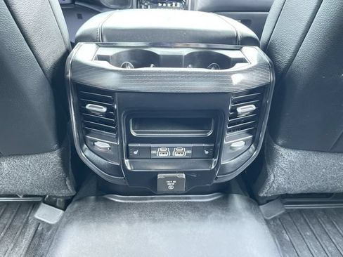 Used 2024 RAM 2500 Limited AWD/4WD image 22