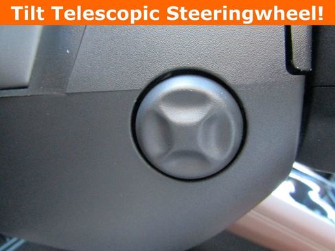 New 2026 Chevrolet Suburban High Country image 9