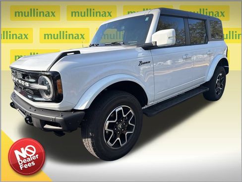 Used 2024 Ford Bronco Outer Banks image 1