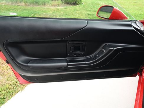 Used 1994 Chevrolet Corvette Base image 24