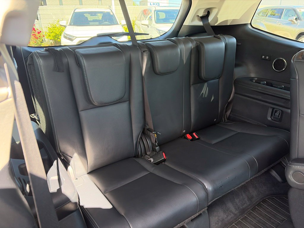 Used 2023 Subaru Ascent Touring AWD/4WD image 19