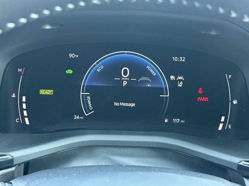Used 2026 Toyota Camry SE FWD image 27