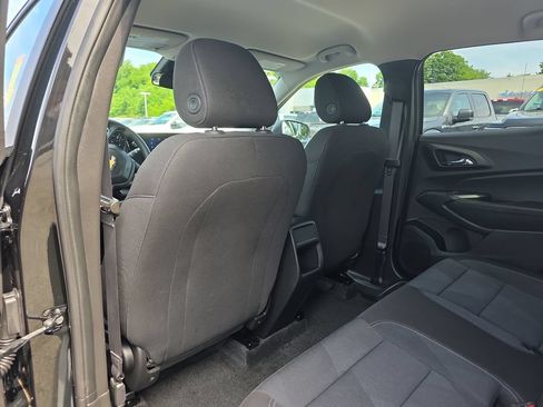 Used 2024 Chevrolet Trax LS w/ Driver Confidence Package FWD image 18