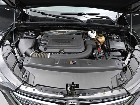 Used 2021 Buick Envision Essence w/ Technology Package I image 21