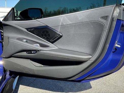 Used 2025 Chevrolet Corvette Z06 w/ Stealth Interior Trim Package image 19