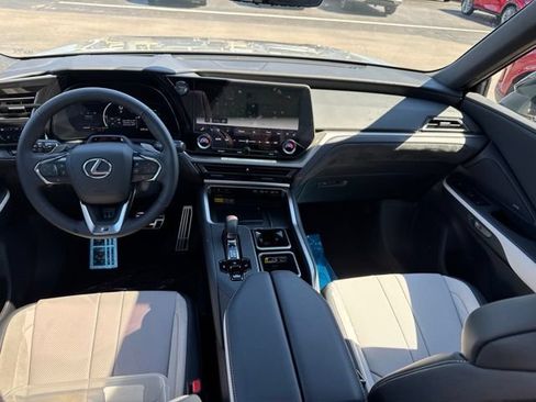 New 2026 Lexus TX 500h AWD w/ Technology Package image 43