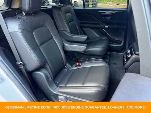 Used 2023 Lincoln Aviator AWD w/ Premium Package image 25