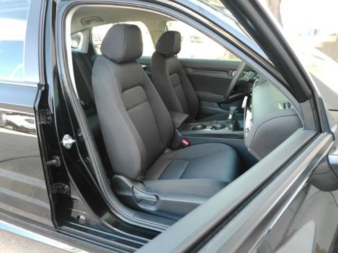 Used 2025 Honda Civic LX image 18