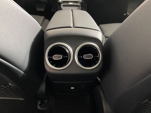 Certified 2026 Mercedes-Benz CLA 250 4MATIC image 25