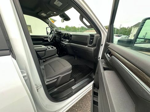 Used 2026 Chevrolet Silverado 2500 LT AWD/4WD image 22