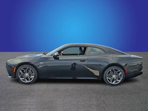 Used 2025 Dodge Charger R/T w/ Plus Group image 7