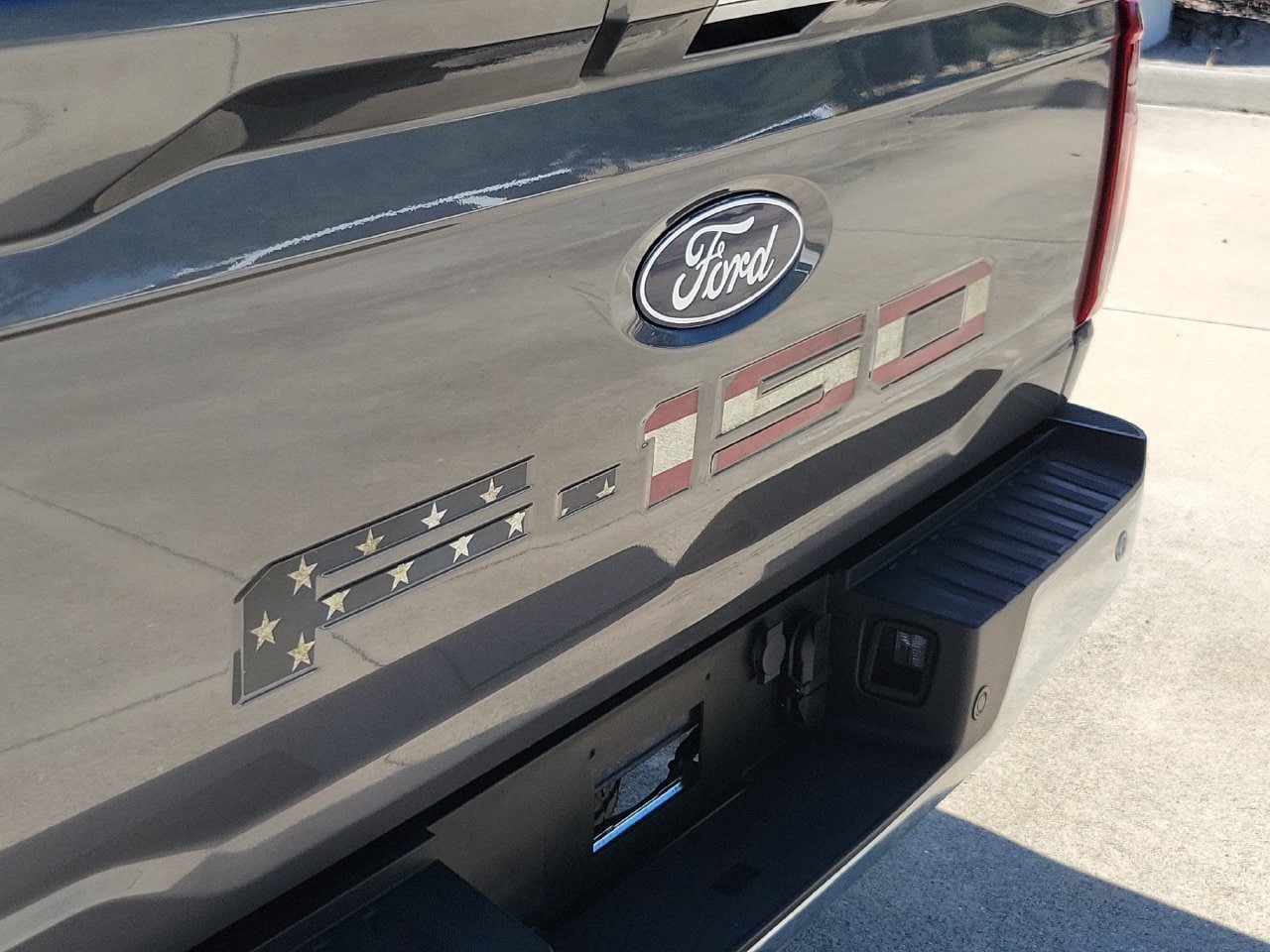 Used 2024 Ford F150 XLT w/ Equipment Group 302A MID RWD image 6
