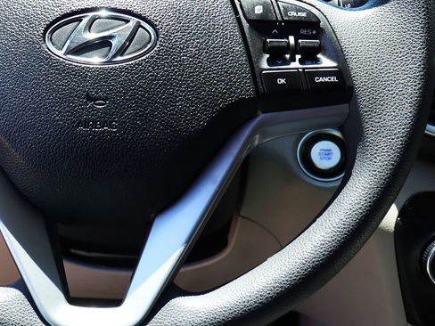 Used 2021 Hyundai Tucson Value FWD image 54
