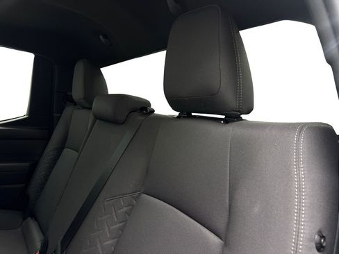 Used 2025 Toyota Tacoma SR image 33