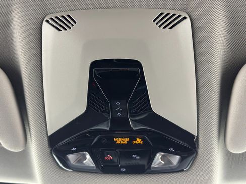 Used 2025 MINI Cooper S image 33