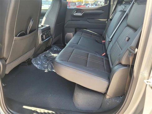 New 2026 Chevrolet Silverado 1500 High Country w/ Technology Package image 7