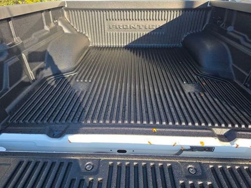 New 2026 Nissan Frontier SV w/ Tow Package image 25