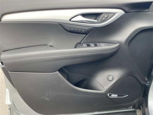 New 2026 Buick Envision Avenir image 11