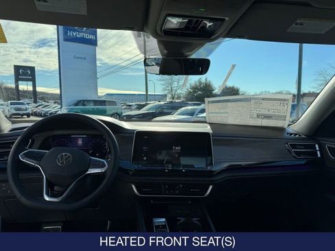 New 2026 Volkswagen Atlas SEL Premium R-Line image 10