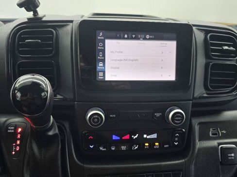 Used 2023 RAM ProMaster 2500 FWD image 22