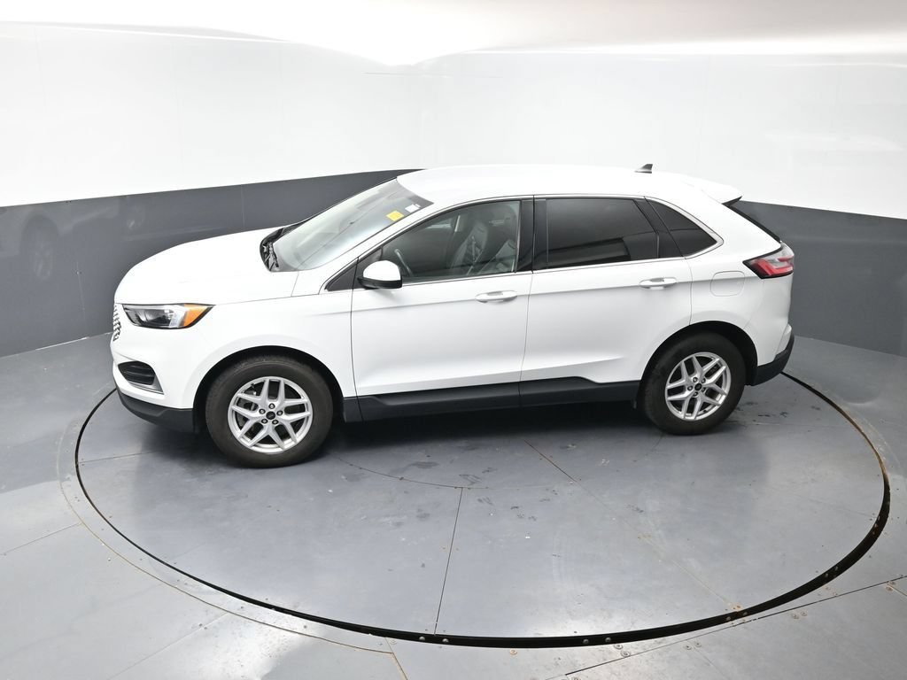 Used 2024 Ford Edge SEL AWD/4WD image 48