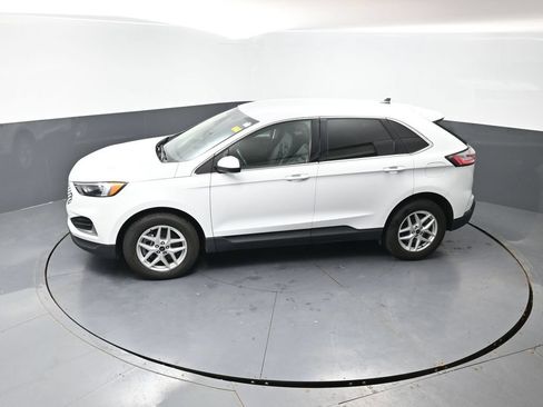 Used 2024 Ford Edge SEL AWD/4WD image 48