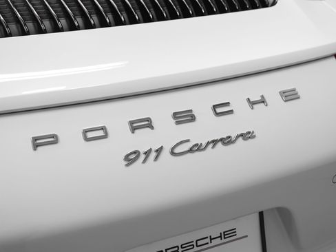 Certified 2017 Porsche 911 Carrera RWD image 20