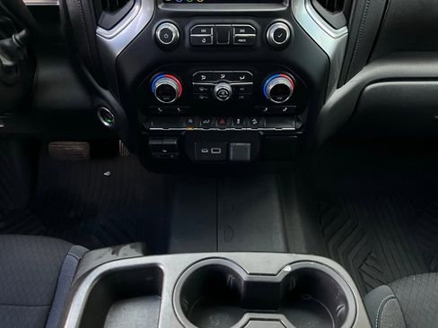 Used 2021 Chevrolet Silverado 1500 LT w/ Z71 Off-Road Package image 17