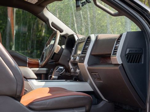 Certified 2019 Ford F150 King Ranch w/ Equipment Group 601A Luxury AWD/4WD image 13