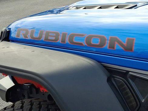 Certified 2021 Jeep Wrangler Unlimited Rubicon w/ Cold Weather Group image 34