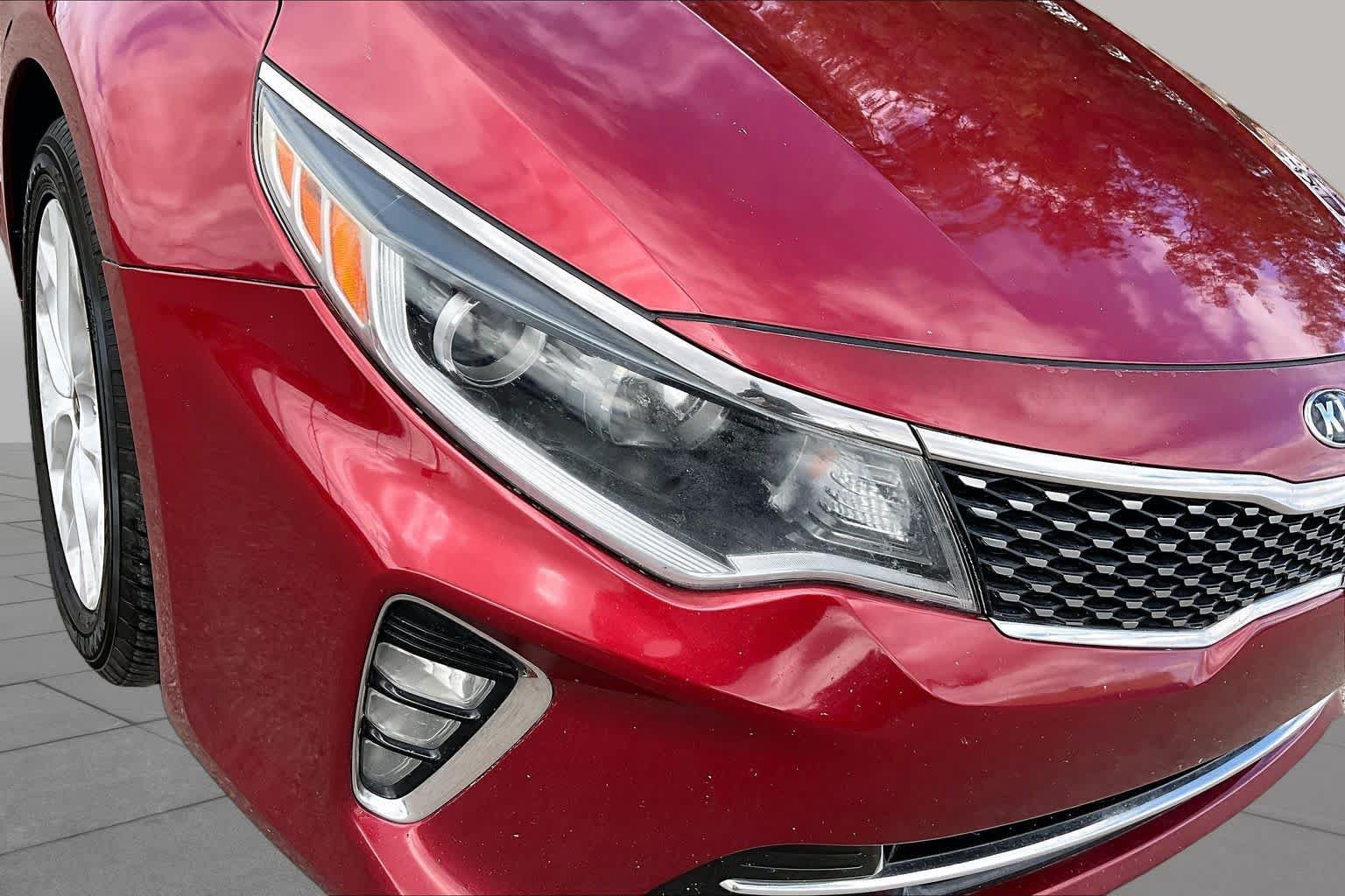 Used 2018 Kia Optima S FWD image 27