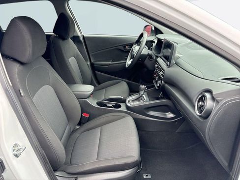 Used 2023 Hyundai Kona SEL FWD image 28
