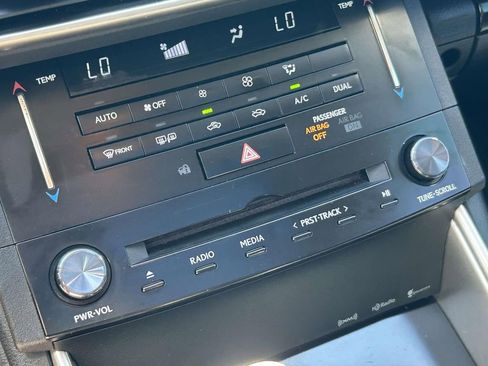 Used 2014 Lexus IS 250 RWD image 25