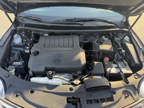 Used 2018 Toyota Avalon XLE FWD image 27