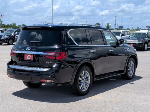 Used 2019 INFINITI QX80 Luxe w/ All-Season Package RWD image 14