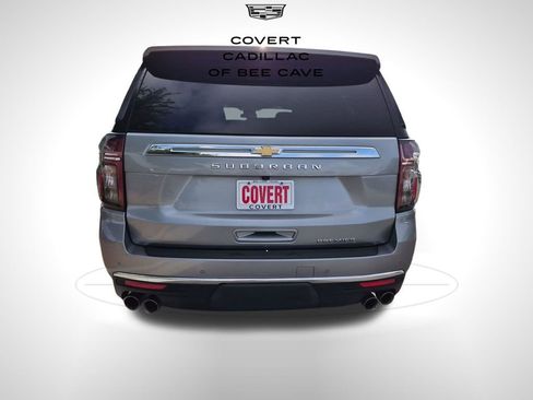 Used 2024 Chevrolet Suburban Premier image 9