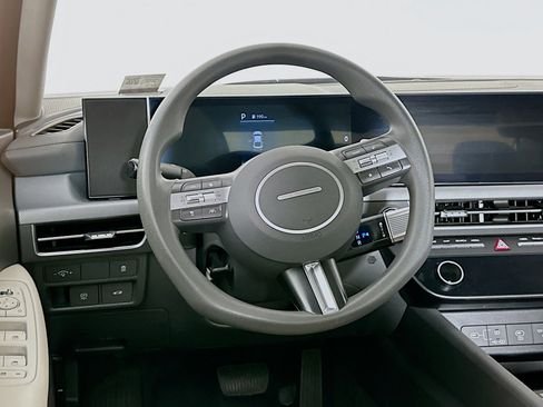 Used 2024 Hyundai Sonata SEL FWD image 18