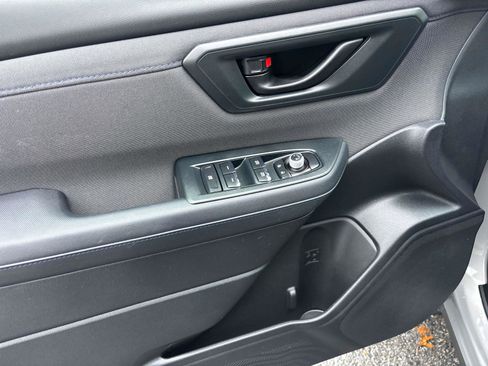 Certified 2025 Subaru Forester Premium image 21