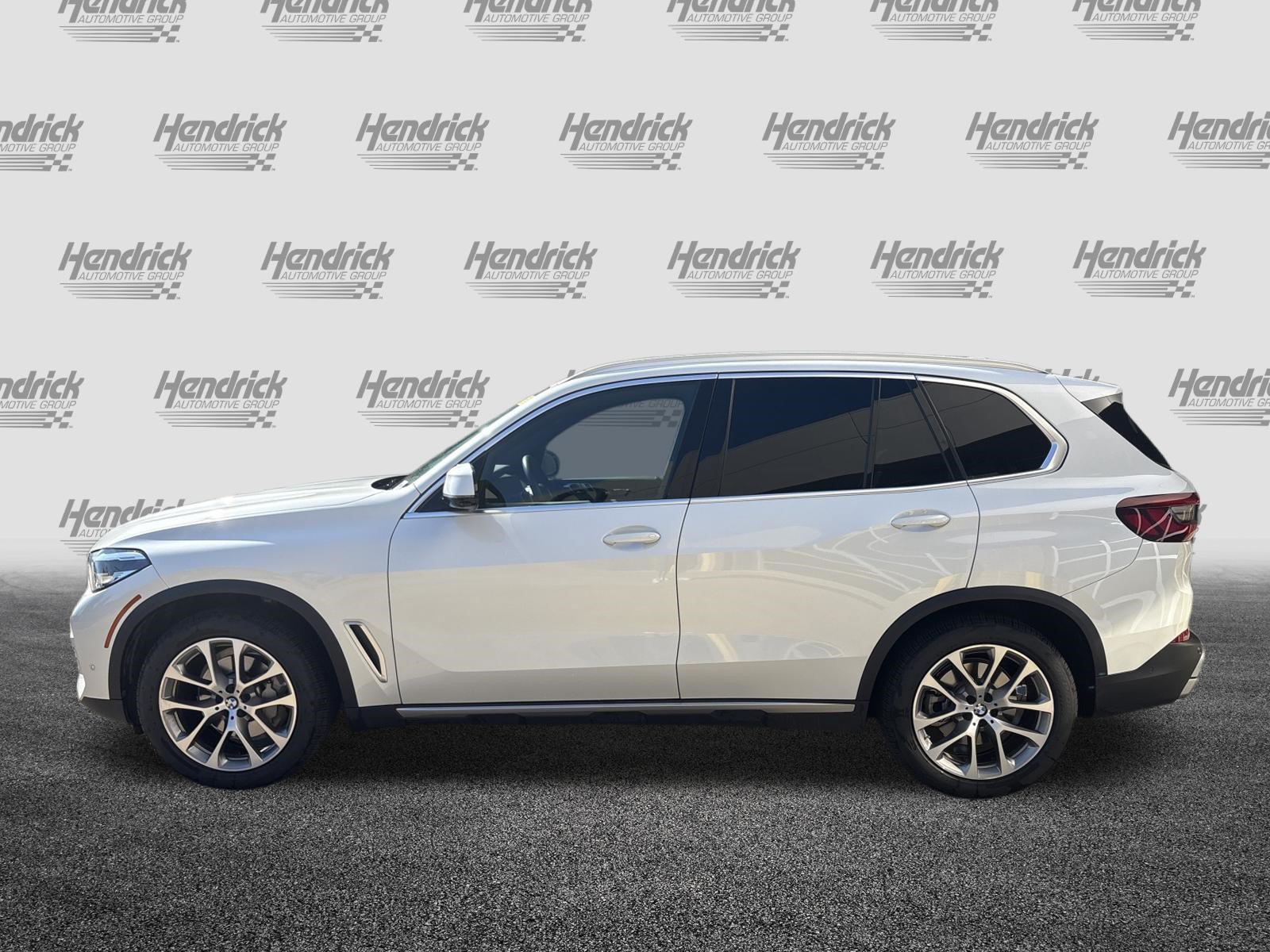 Used 2022 BMW X5 xDrive40i AWD/4WD image 7