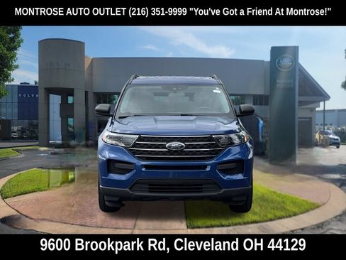 Used 2022 Ford Explorer XLT AWD/4WD image 11
